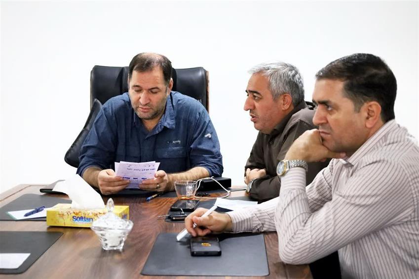 برگزاری جلسه هفتگی شهردار و شورای اسلامی شهر باغستان