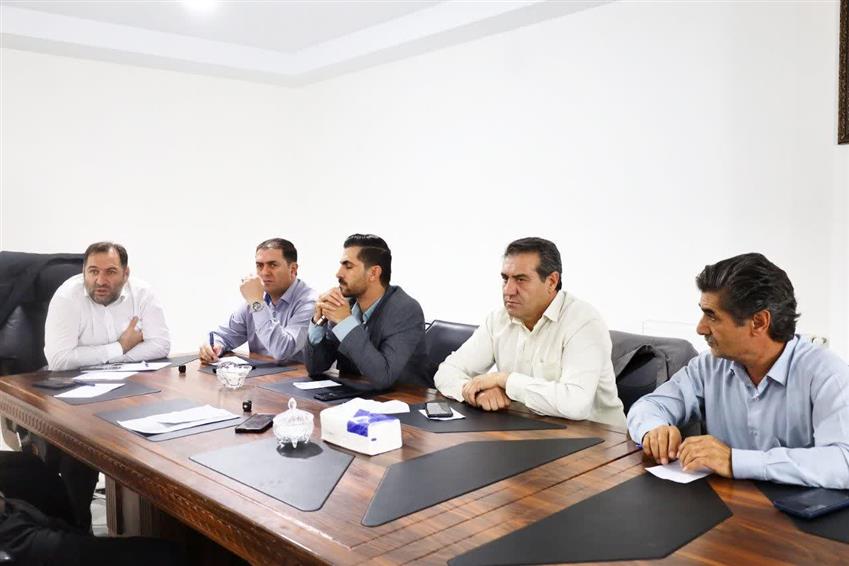 بررسی مسائل و موضوعات شهری در جلسه دفتر شورای اسلامی شهر باغستان