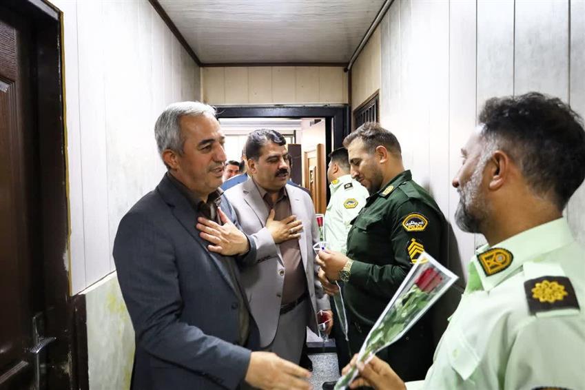 تجدید میثاق مدیریت شهری باغستان با حافظان امنیت در هفته نیروی انتظامی