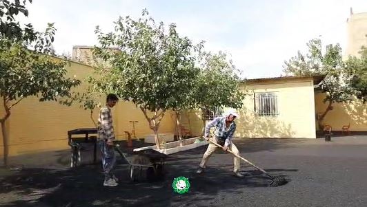گامی دیگر برای بهبود فضای آموزشی؛ محوطه مدرسه هاجر نصیرآباد آسفالت شد